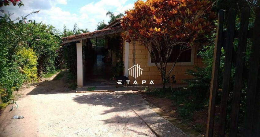 Chácara com 2 dormitórios à venda, 1009 m² por R$ 600.000,00 - Vitória Régia - Atibaia/SP