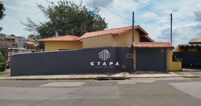 Casa com 2 dormitórios à venda, 221 m² por R$ 980.000,00 - Jardim Alvinópolis - Atibaia/SP