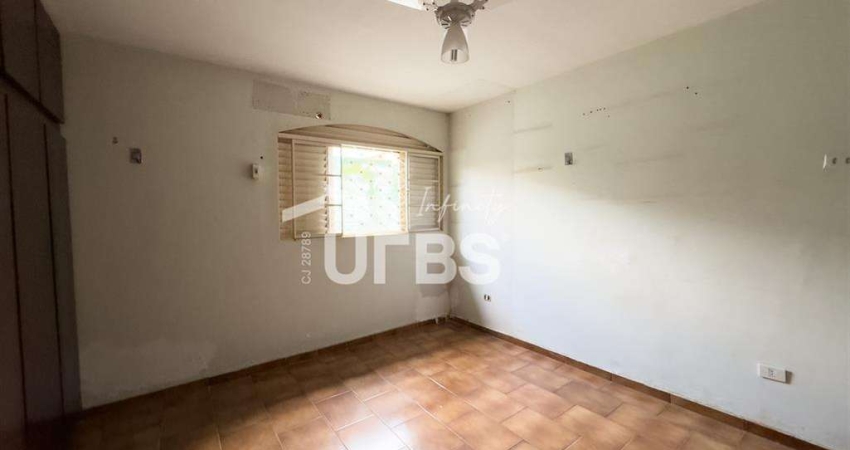 0 - Casa 4 quartos, sendo 3 suítes