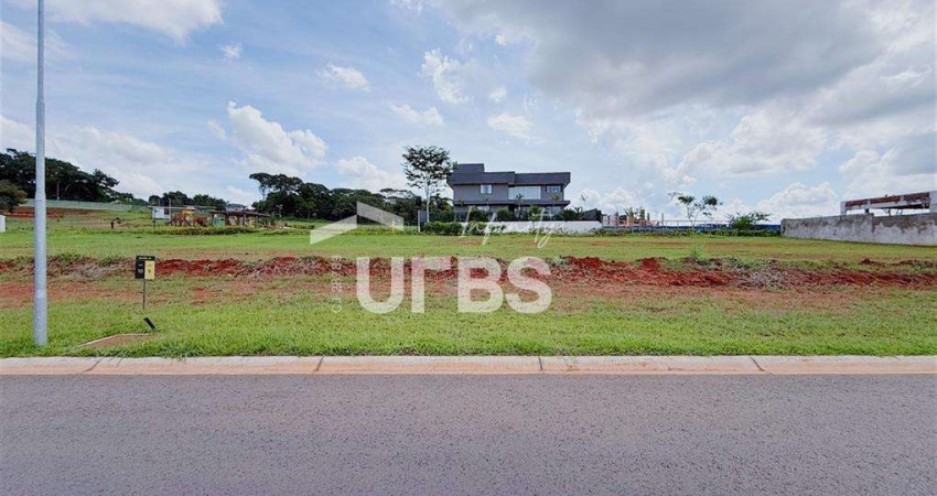 Excelente lote disponível para venda no Plateau D´or Unique.