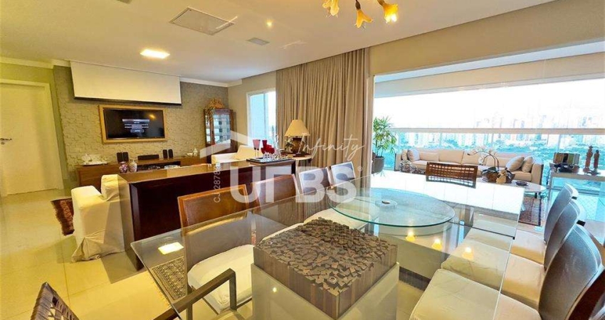 Apartamento luxuoso com 233 m2 nascente com 04 suítes amplas!