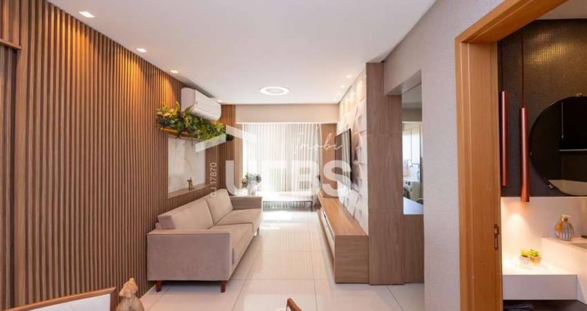 Belíssimo apartamento rico em armários e acabamento com 80 m² privativos e 3 quartos, sendo 1 suíte Master e 2 americanas, disponível para venda no Residencial Bucareste, no Leste Universitário.
