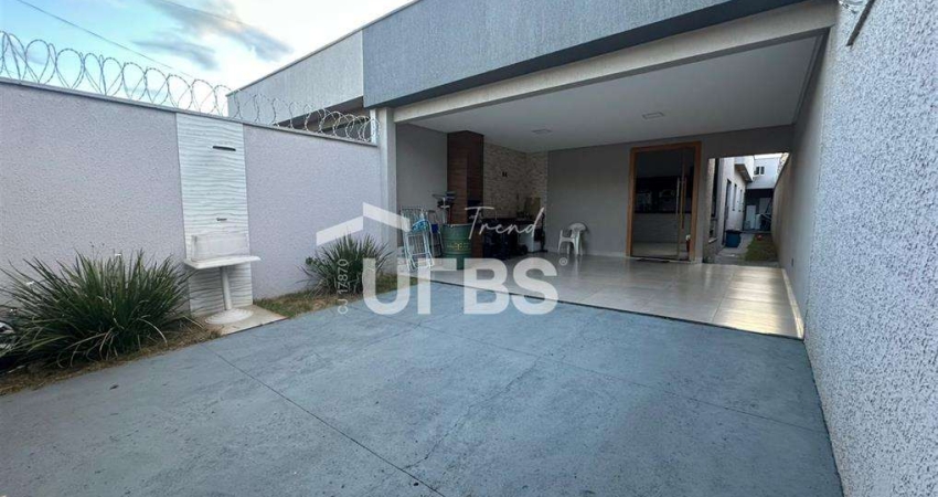 0 - Casa 3 quartos, sendo 1 suíte