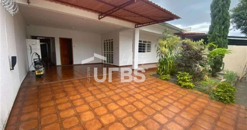 Casa residencial e/ou comercial, terreno com 360 m2
