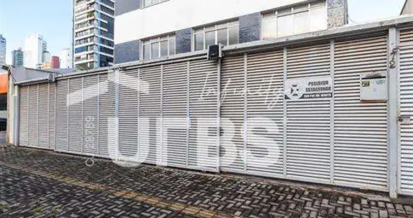 PREDIO SETOR OESTE AO LADO DA PRACA TAMANDARE