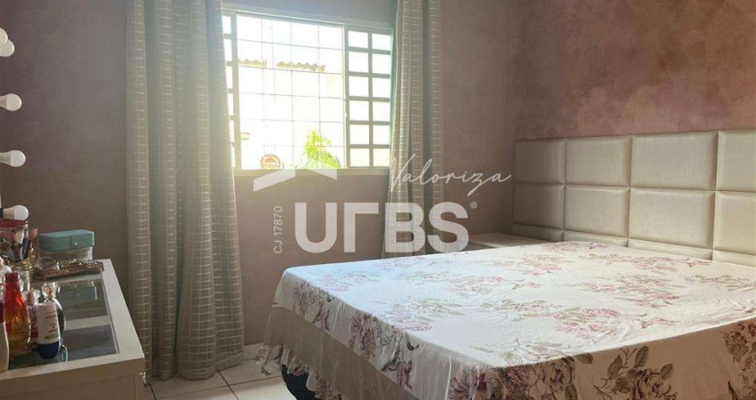 ✨ *Casa de Luxo com 300m² de area total de Conforto e Sofisticação* ✨