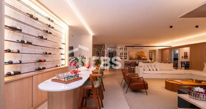 Apartamento  Setor Oeste com 4 suítes