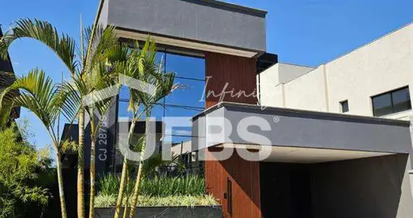 Casa em condomínio fechado com 3 quartos à venda na Rua J-16, Residencial Parqville Jacarandá, Aparecida de Goiânia