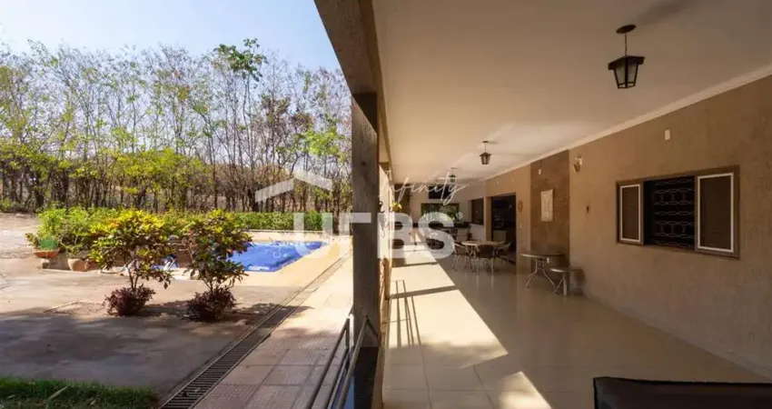 Chácara / sítio com 4 quartos à venda na Rua 3, Chácaras São Pedro, Aparecida de Goiânia
