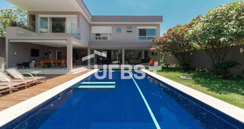 Casa em condomínio fechado com 5 quartos à venda na Rua Aquidauana, Alphaville Flamboyant Residencial Araguaia, Goiânia
