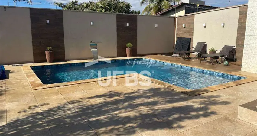 Casa — venda — setor capuava — 3 quartos (1 suíte com closet) — 3 vagas — com piscina e área gourmet