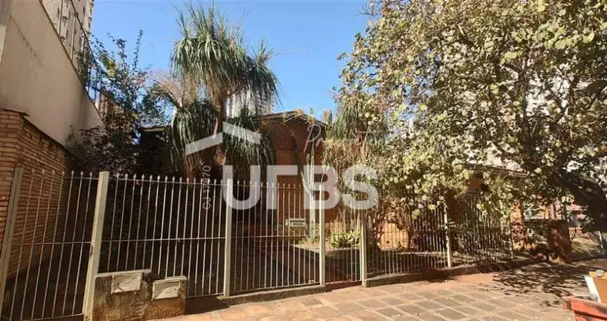 Casa com 3 quartos à venda na Rua 8, 625, Setor Oeste, Goiânia