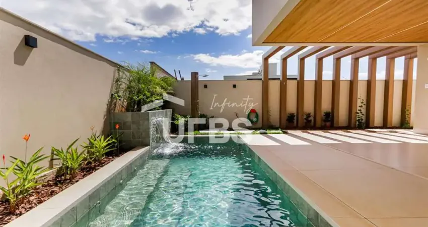 Casa à venda – jardins frança – 3 suítes, piscina aquecida, semi mobiliada – 300 m² construídos