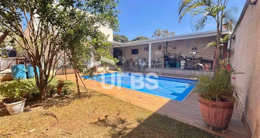 Casa com 4 quartos à venda na Rua dos Calmas, Jardim Atlântico, Goiânia