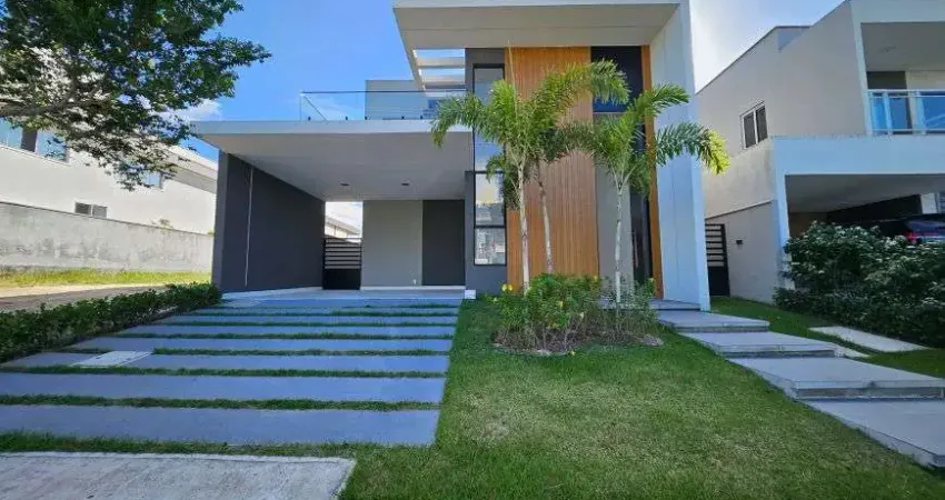 Casa duplex com 4 suítes