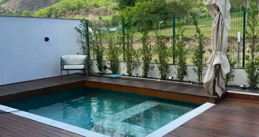 Casa Alto Padrão no Condomínio Alphaville Maricá !!!