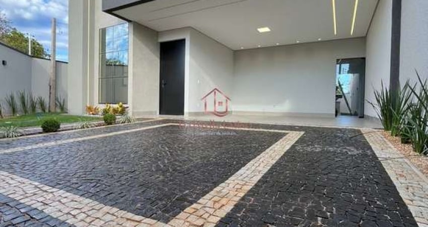 Casa de esquina na 1504 Sul com piscina, 3 quartos e alto padrão