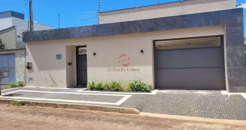 Casa alto padrão 3 suítes na 304n com piscina, energia solar e armários