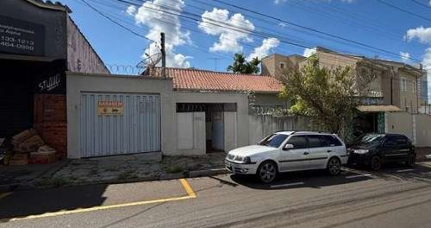 Imperdível casa de vila para venda com 2 quartos, 199m²
