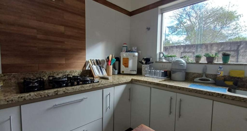 Espetacular casa de vila para venda em Recreio Campo Belo com 4 quartos, sendo 3 suítes, 199m²