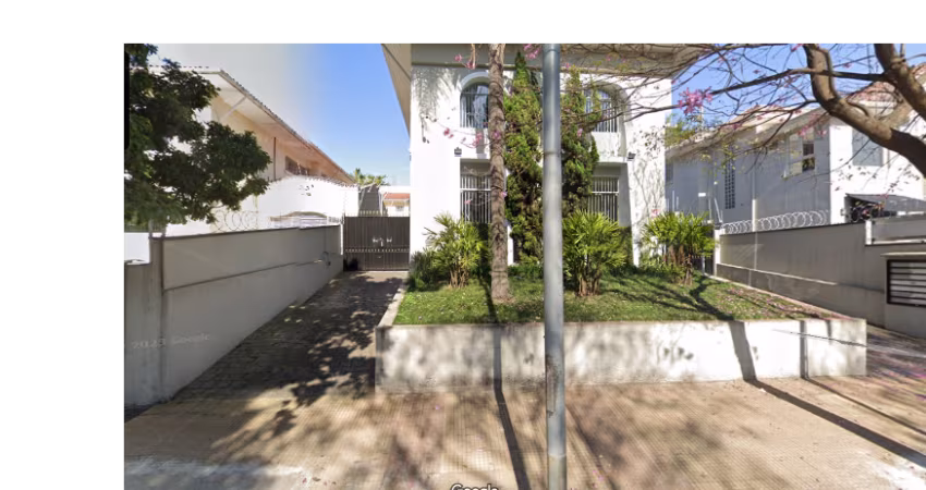 Casa comercial, com 525 m²,  à venda no bairro Jardim Paulista.