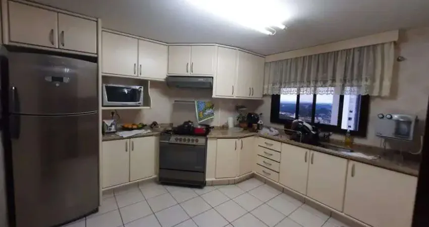 Apartamento com 4 quartos à venda na Rua Doutor Paula Xavier, 1055, Centro, Ponta Grossa