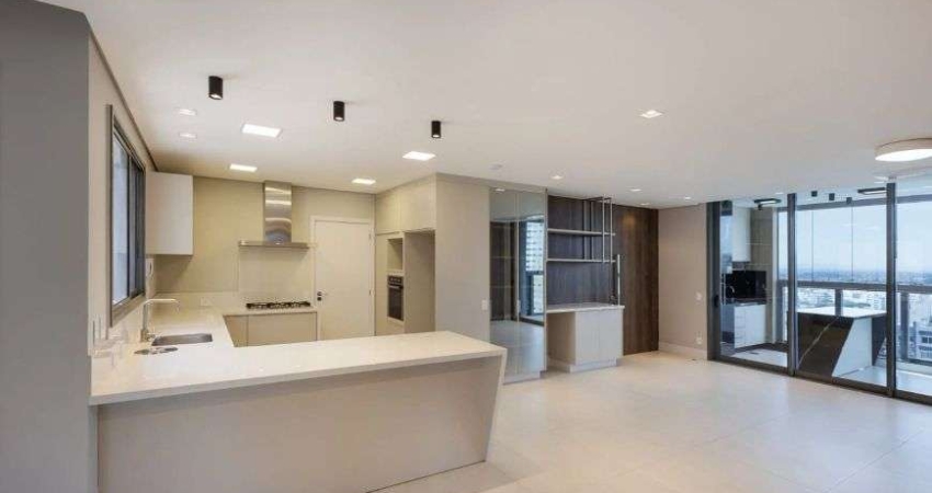 ELEGANTE APARTAMENTO MOBILIADO COM 3 SUÍTES E 3 VAGAS NO ÁGUA VERDE