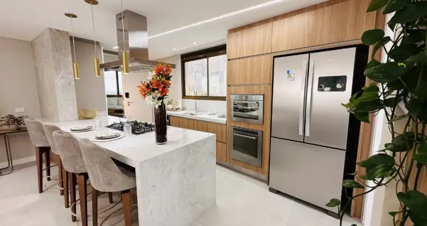 Lindo apartamento mobiliado com 3 suítes e 4 vagas no água verde