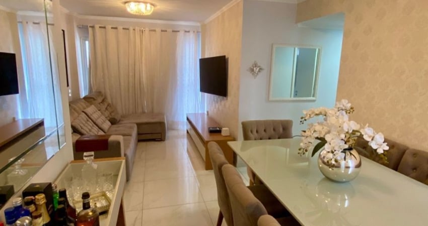Apartamento 3 quartos semimobiliado Centro/Alto da XV