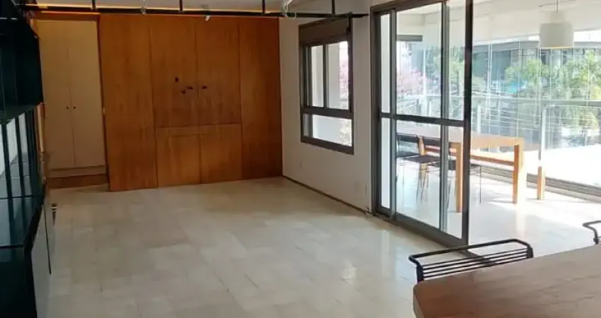Lindo Apartamento Reformado pertinho do metro Vila Madalena