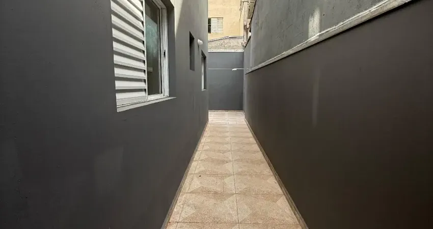 Casa com 3 quartos para alugar na Rua dos Gerânios, Portais (Polvilho), Cajamar