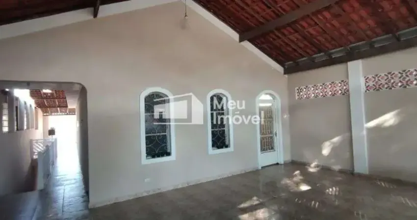 Casa com Edicula 180 m2 - 3 dorms - Bosque dos eucaliptos