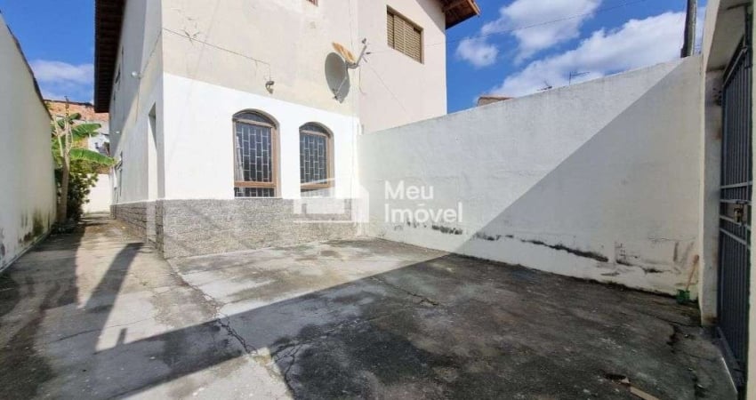 Aluguel Casa 2 Dormitorios + 1 que pode ser Transformado em Dormitorio - Bairro Jardim Jacinto - Jacarei