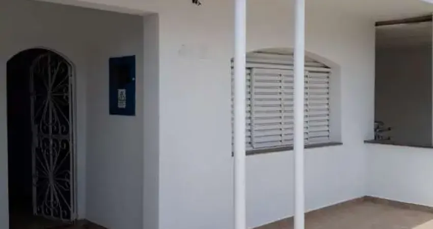 Casa para Venda em Itu, Centro, 2 dormitórios, 2 banheiros, 5 vagas