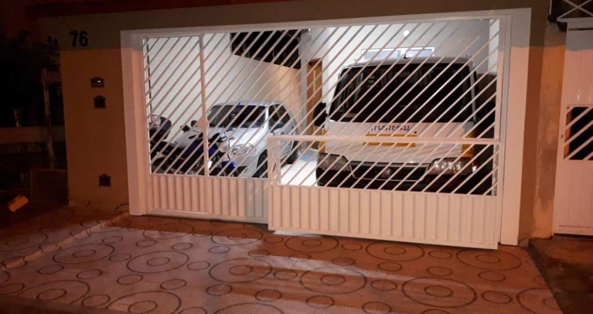 Casa para Venda em Itu, Parque América, 2 dormitórios, 1 suíte, 3 banheiros, 2 vagas