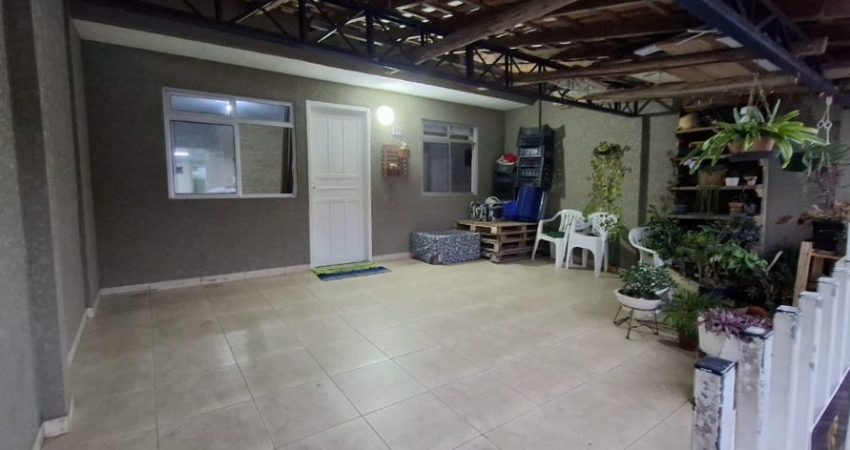 Casa em condomínio fechado com 2 quartos à venda na Avenida Rio Amazonas, 3254, Estados, Fazenda Rio Grande