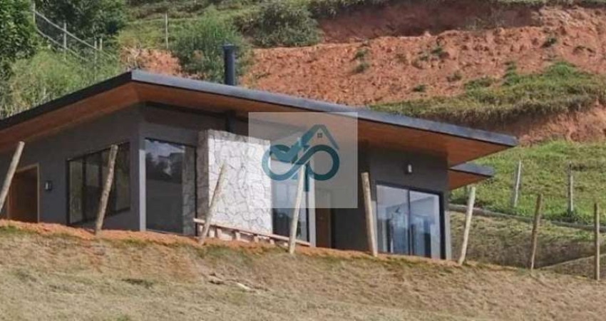 Casa 03 Dorm. em Itaipava  -  Petrópolis