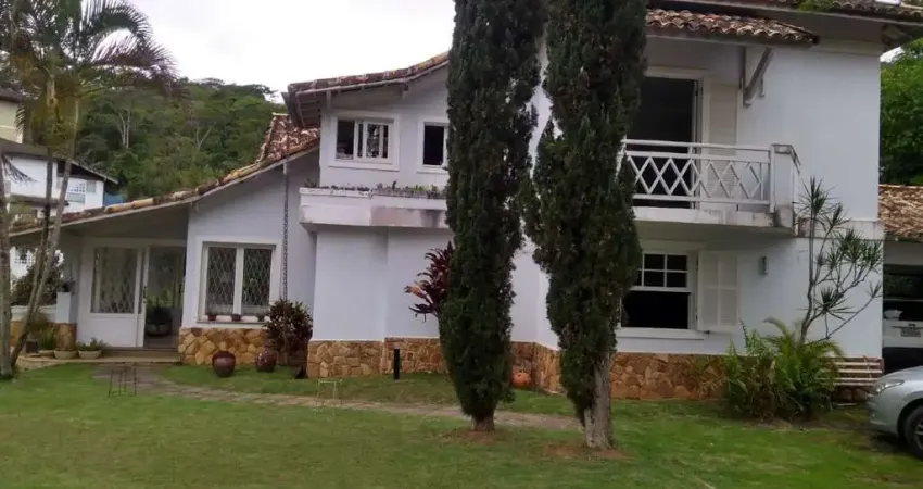 Casa com 4 quartos à venda em Itaipava, Petrópolis 
