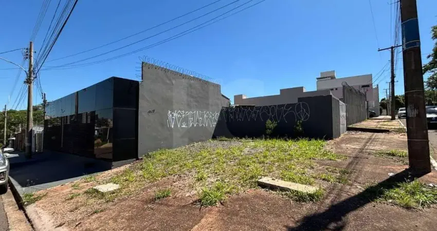 Sala comercial com 8 salas para alugar na Avenida Rachid Neder, 1049, Monte Castelo, Campo Grande