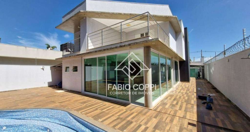 Casa com 5 dormitórios à venda, 609 m² por R$ 2.200.000 - Villa Lobos - Bauru/SP