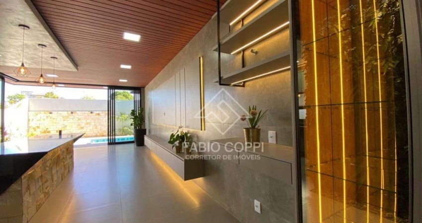 Casa com 3 dormitórios à venda, 210 m² por R$ 1.750.000,00 - Tamboré  - Bauru/SP