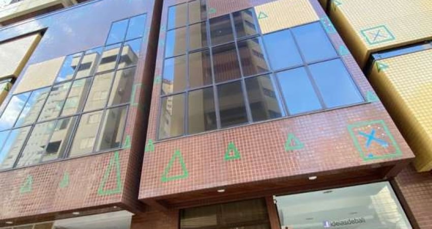 Apartamento com 3 quartos à venda na Avenida 3ª Avenida, 102, Centro, Balneário Camboriú