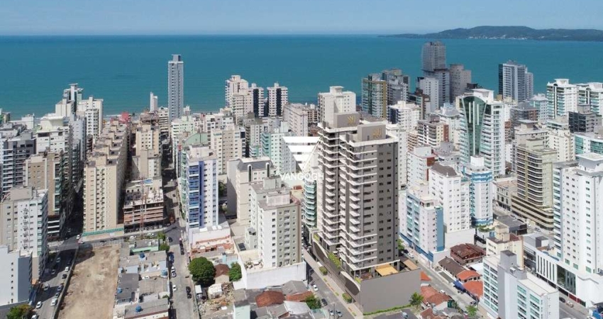 Apartamento com 4 quartos à venda na Rua 207, 226, Meia Praia, Itapema