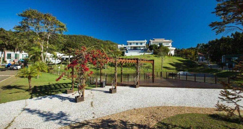 Casa em condomínio fechado com 3 quartos à venda na Avenida das Arapongas, 1265, Ariribá, Balneário Camboriú