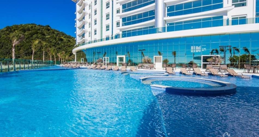 Apartamento com 3 quartos para alugar na Avenida José Medeiros Vieira, 2500, Praia Brava, Itajaí
