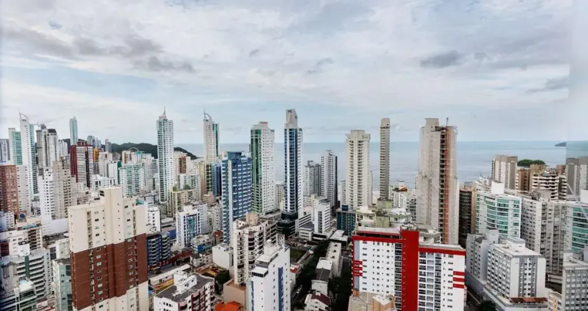 Apartamento com 3 quartos à venda na Rua 951, 241, Centro, Balneário Camboriú