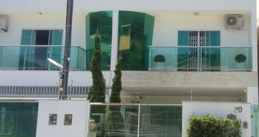 Casa com 3 quartos à venda na Rua José de Alencar, 30, Praia dos Amores, Balneário Camboriú