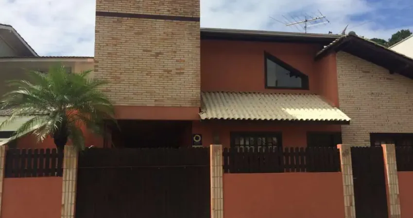 Casa com 2 quartos à venda na Rua Rouxinol, 7, Ariribá, Balneário Camboriú
