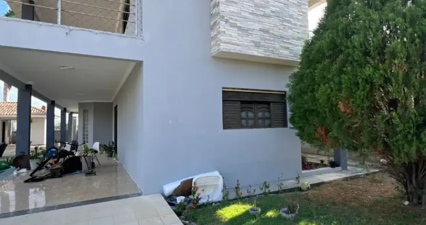 Alugo casa ampla em condominio cabo branco privê no bairro portal do sol