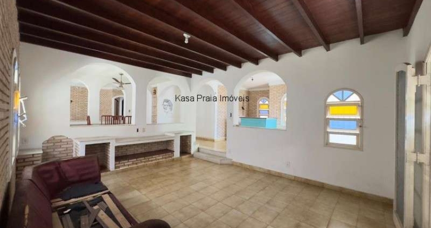 Casa para locação no Jardim Aruan em Caraguatatuba